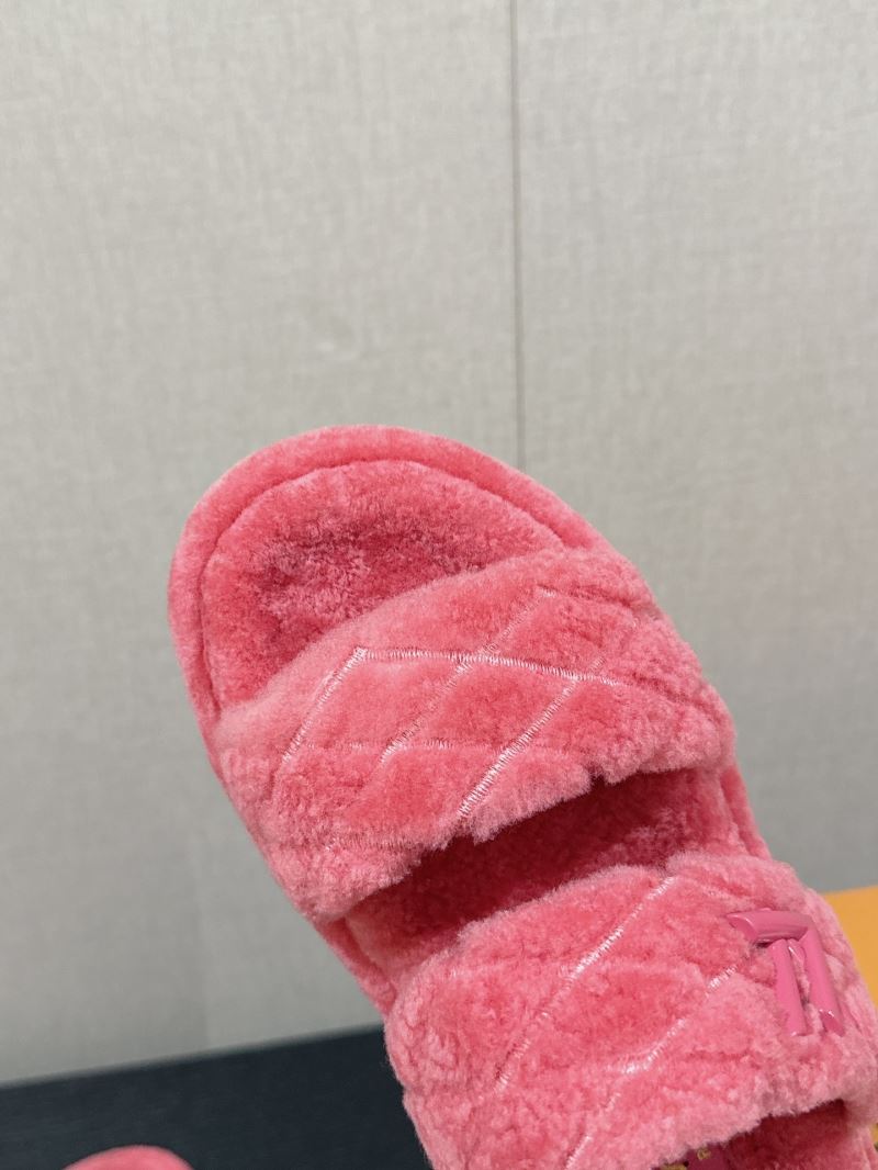 Louis Vuitton Slippers